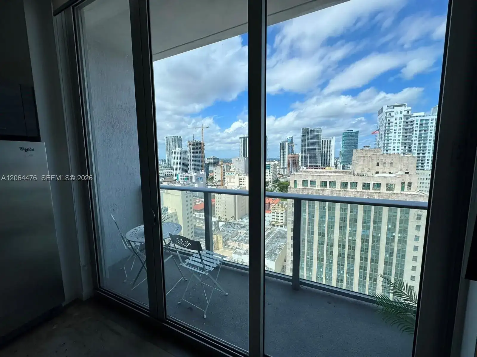 151 SE 1 St # 2406, Miami FL 33131 photo 4