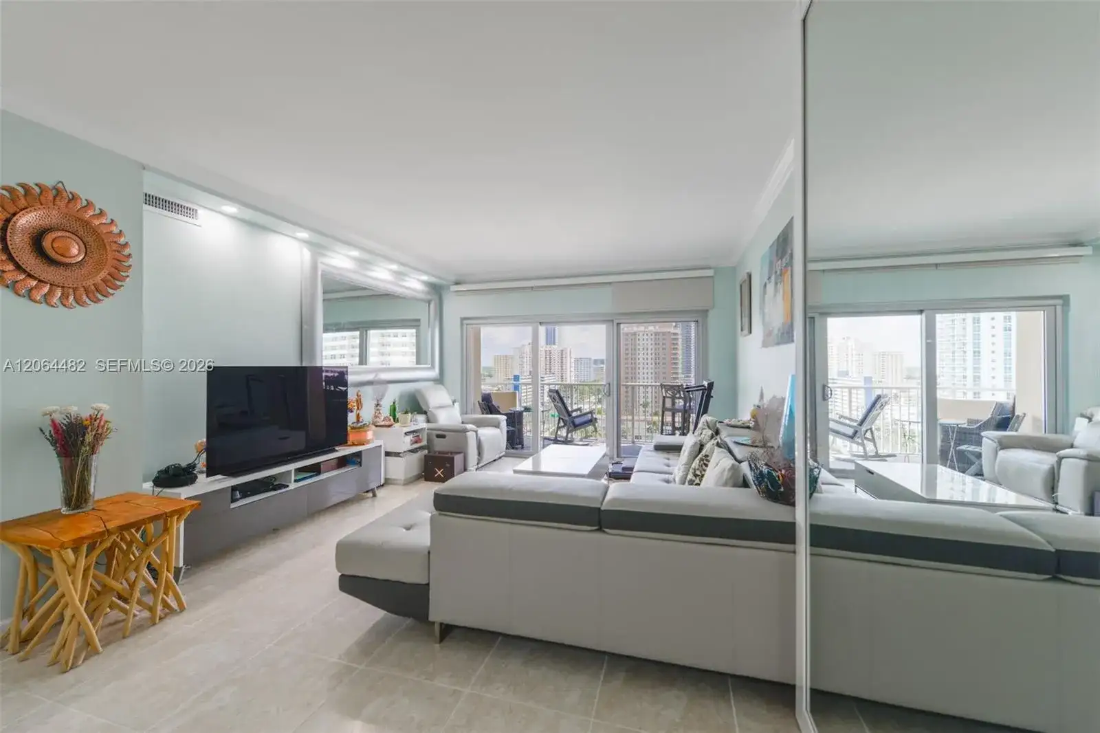 1980 S Ocean Dr # 11K, Hallandale Beach FL 33009 photo 4