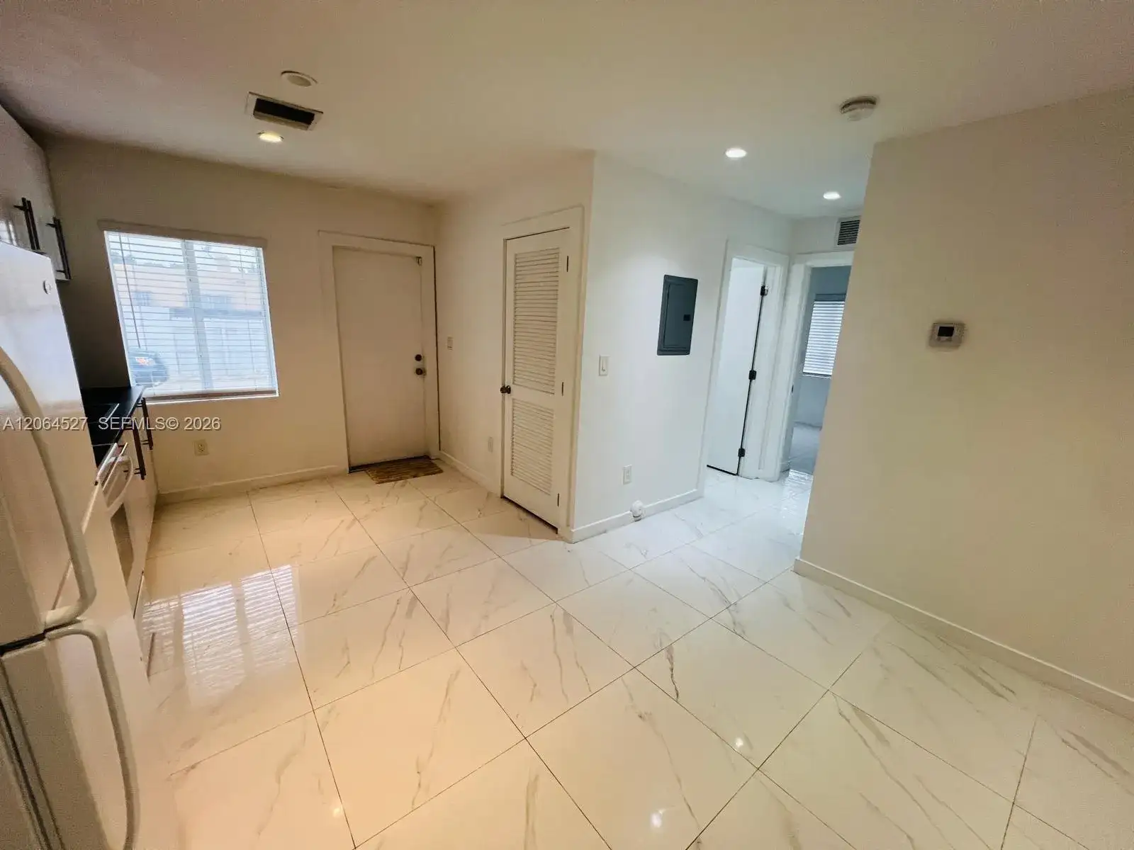 6700 NW 6th Ave, Miami FL 33150 photo 4