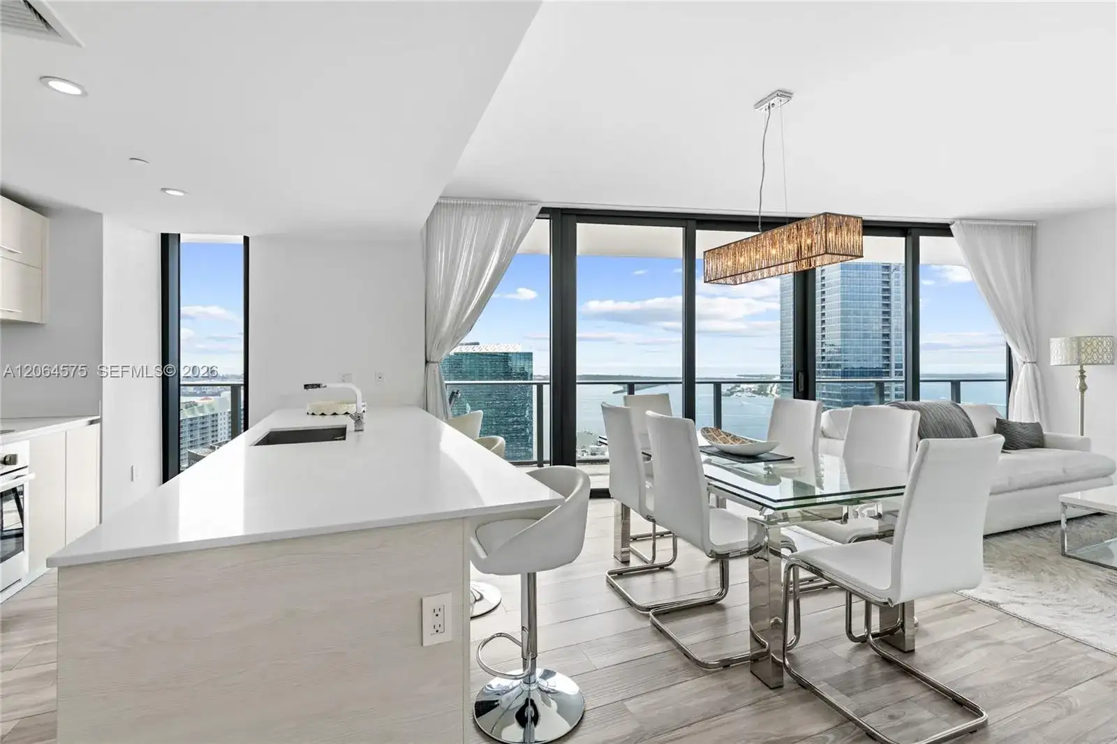 1300 S Miami Ave # 4505, Miami FL 33130 photo 4