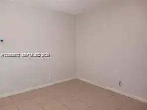 214 SE 8th St # 3, Hallandale Beach FL 33009 photo 3