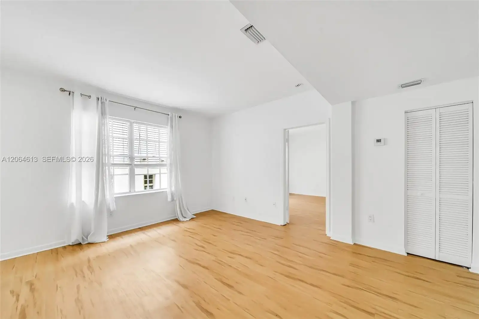 1051 Meridian Ave # 1D, Miami Beach FL 33139 photo 4