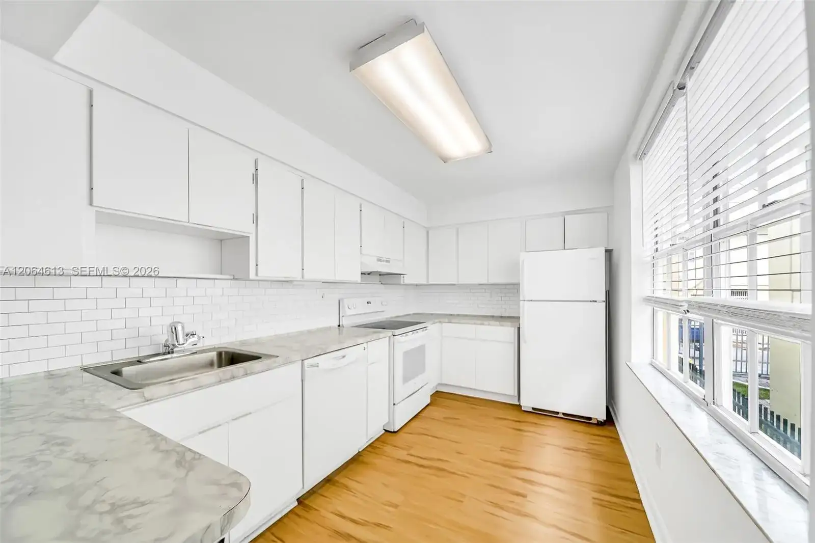 1051 Meridian Ave # 1D, Miami Beach FL 33139 photo 5