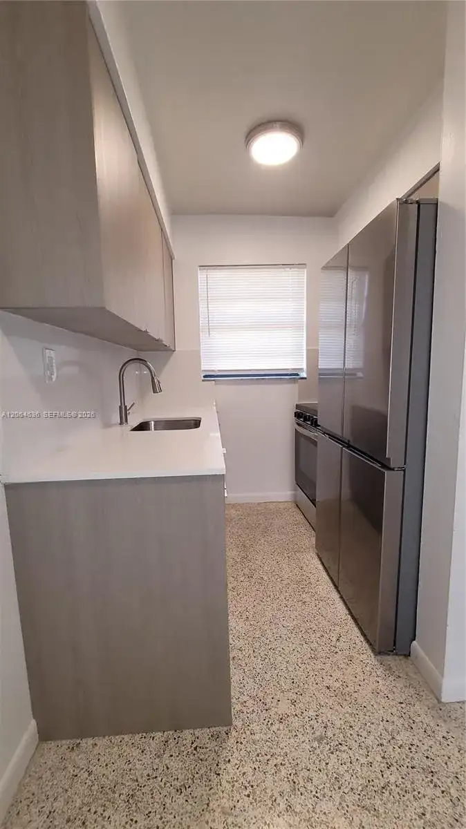 34 E 21st St # 11, Hialeah FL 33010 photo 3