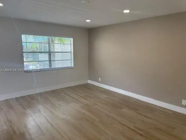 862 Flanders R # 862, Delray Beach FL 33484 photo 4