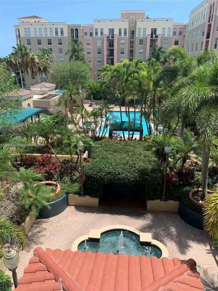520 SE 5th Ave # 2409, Fort Lauderdale FL 33301 photo 2