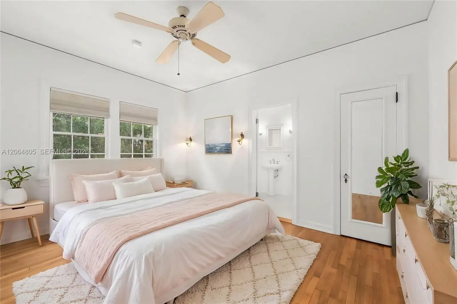 717 NE Boulevard, Gainesville FL 32601 photo 4