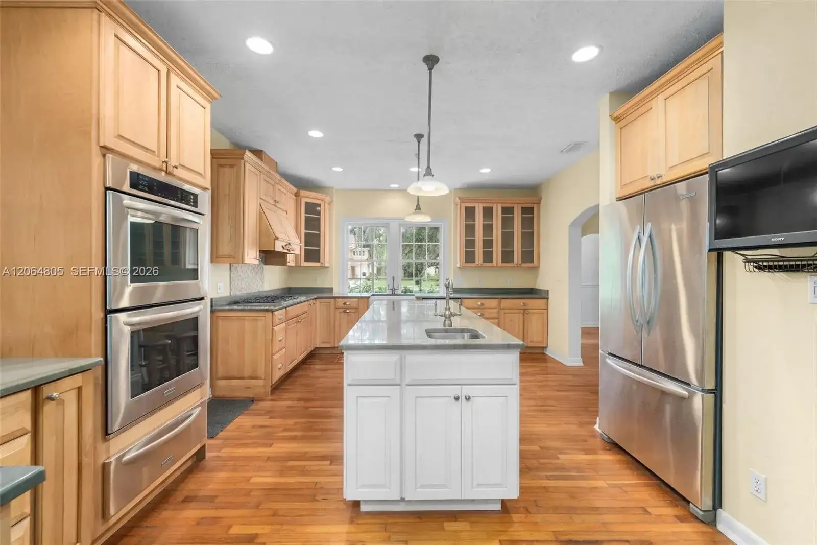 717 NE Boulevard, Gainesville FL 32601 photo 5
