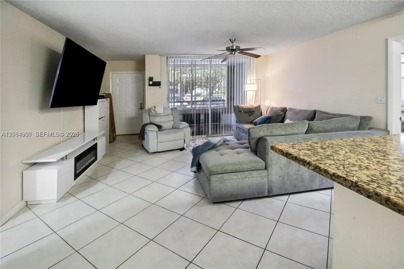 831 Lyons Rd # 23101, Coconut Creek FL 33063 photo 4