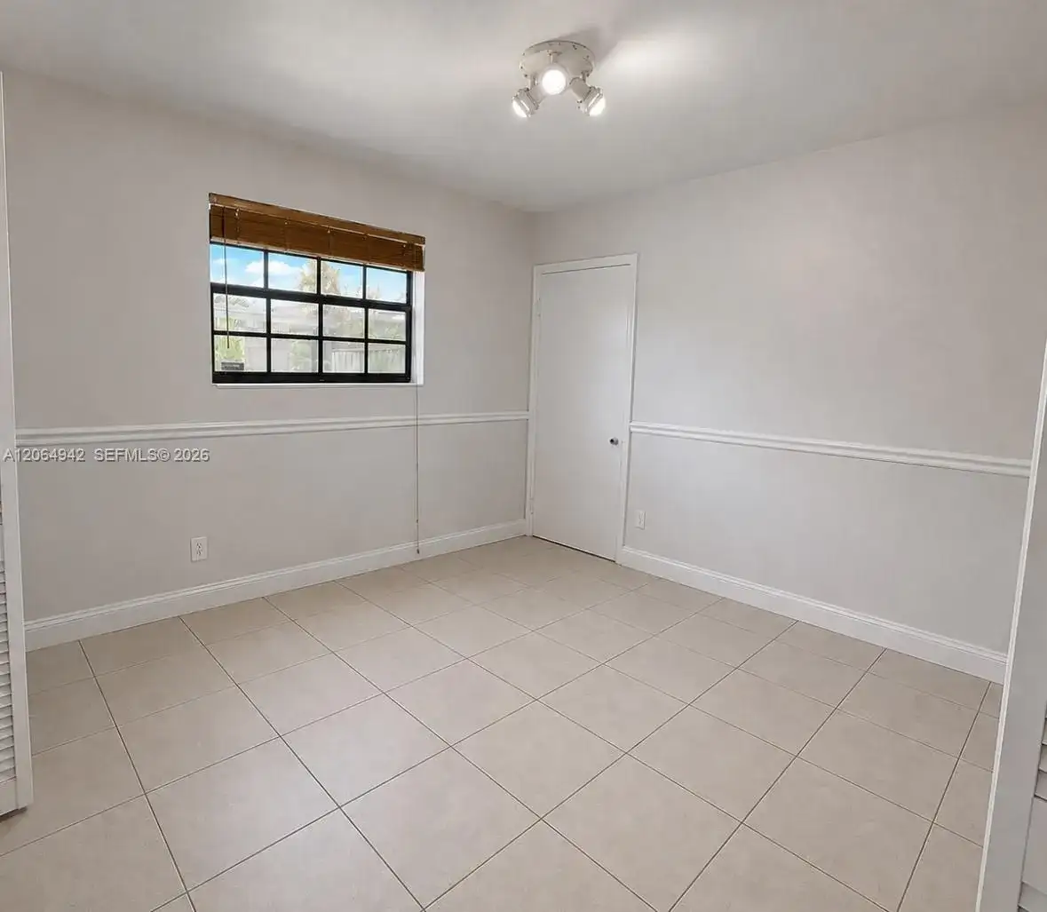 525 SW 78th Ct # 525, Miami FL 33144 photo 3