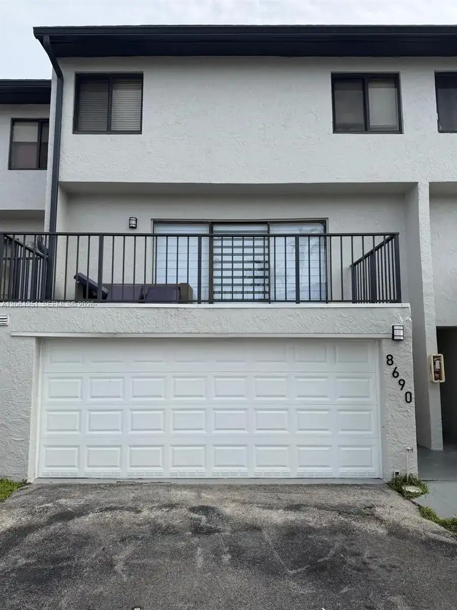 8690 SW 154th Cir Pl # 3D, Miami FL 33193 photo 2
