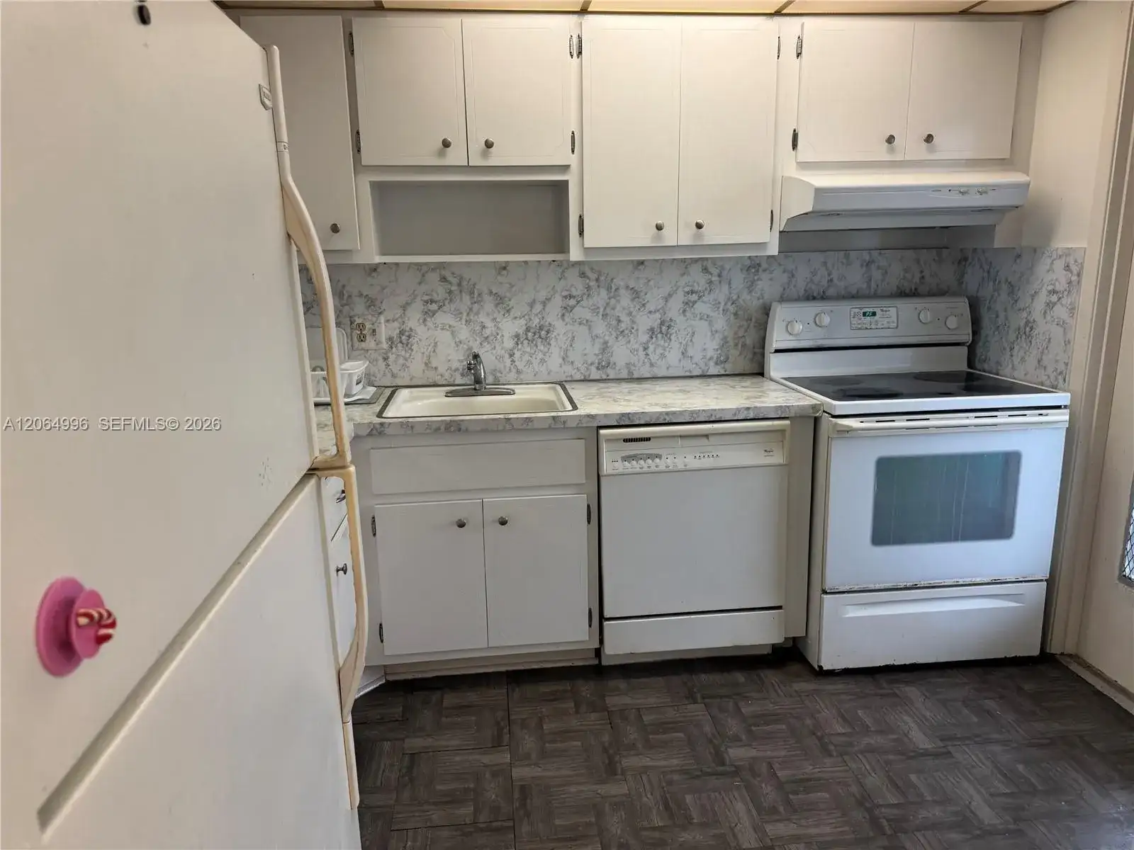 950 Hillcrest Dr # 411, Hollywood FL 33021 photo 5