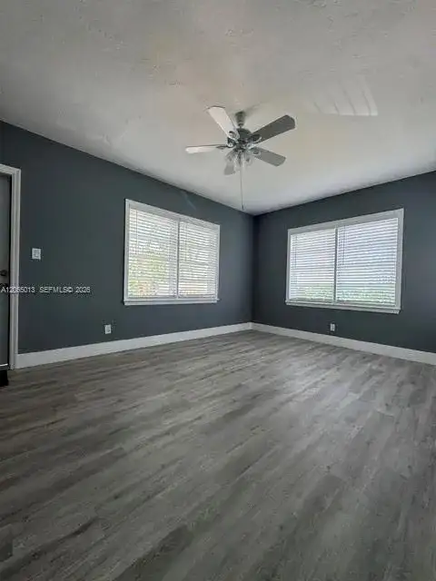 820 SE 12th St # 1, Fort Lauderdale FL 33316 photo 4