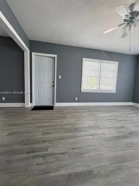 820 SE 12th St # 1, Fort Lauderdale FL 33316 photo 5