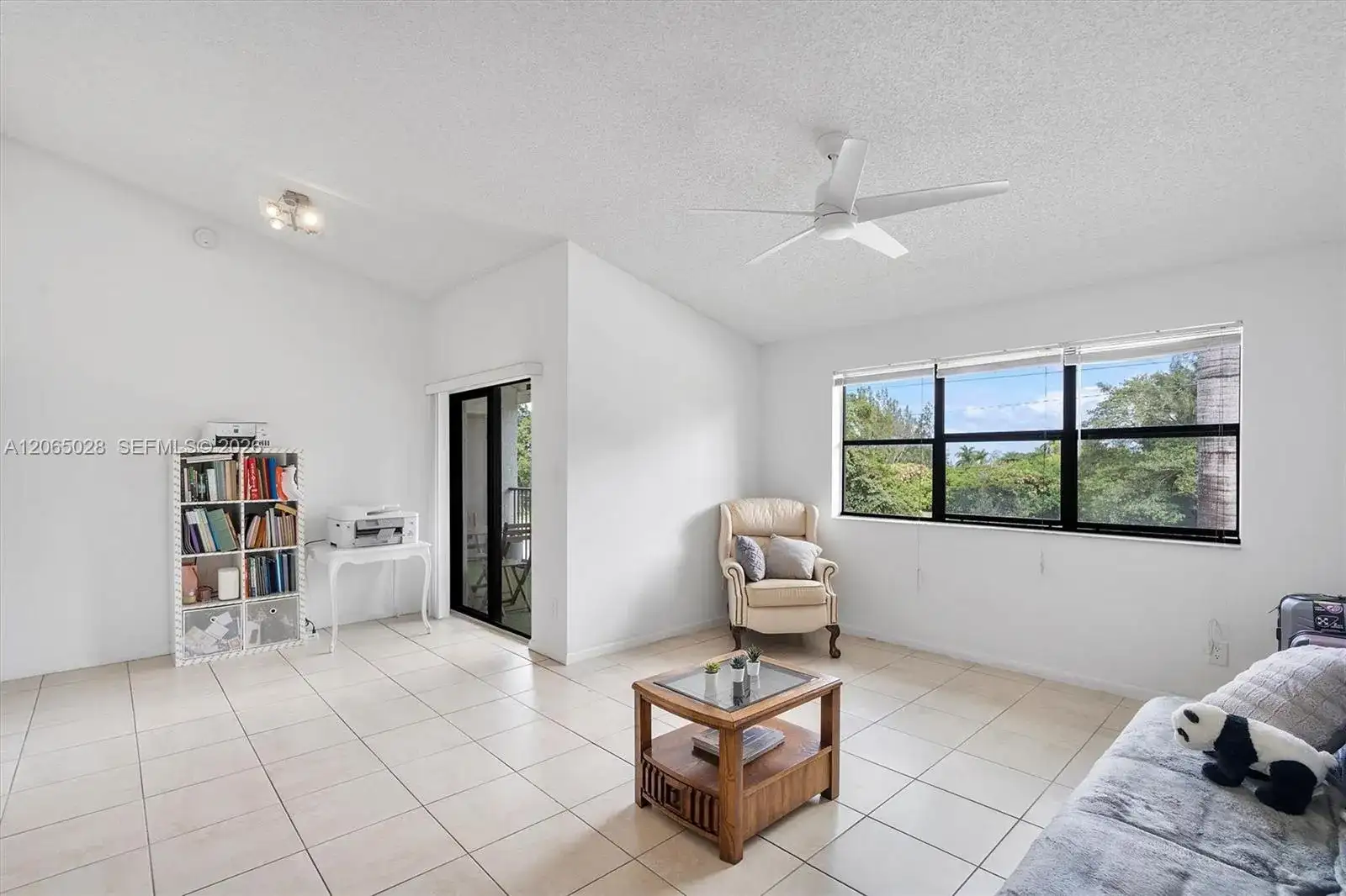 610 S Park Rd # 1, Hollywood FL 33021 photo 4