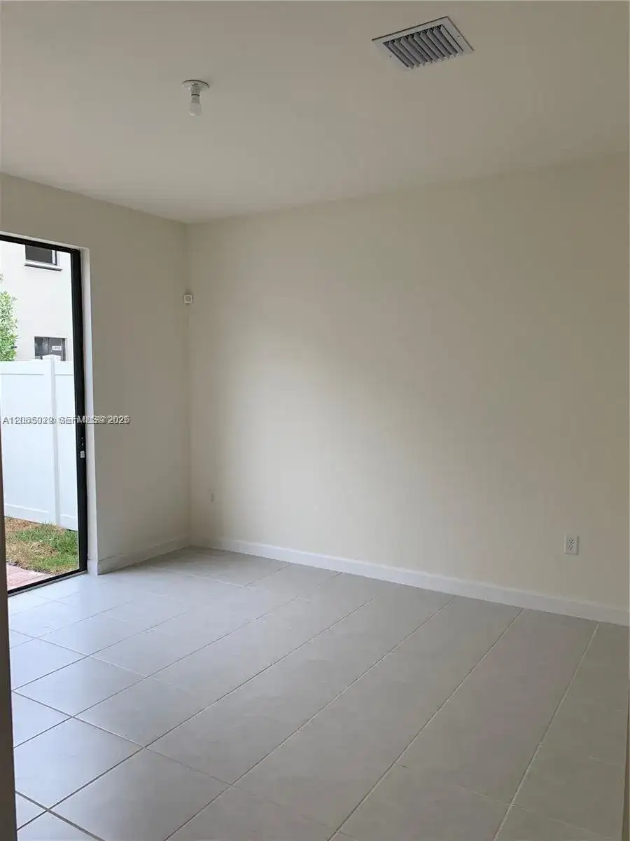 11089 W 34th Ct # 11089, Hialeah FL 33018 photo 2