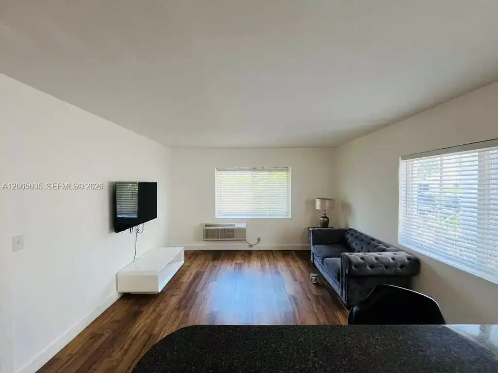 8011 Abbott Ave # 2, Miami Beach FL 33141 photo 2