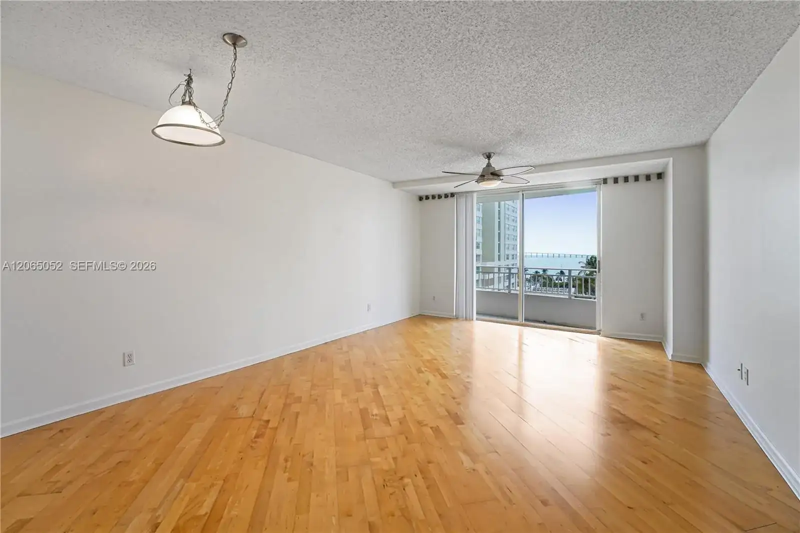770 Claughton Island Dr # 808, Miami FL 33131 photo 4