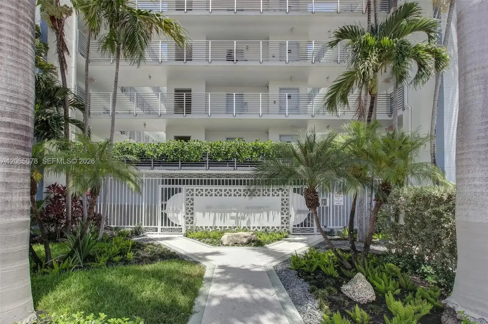1545 Euclid Ave # 3C, Miami Beach FL 33139 photo 2