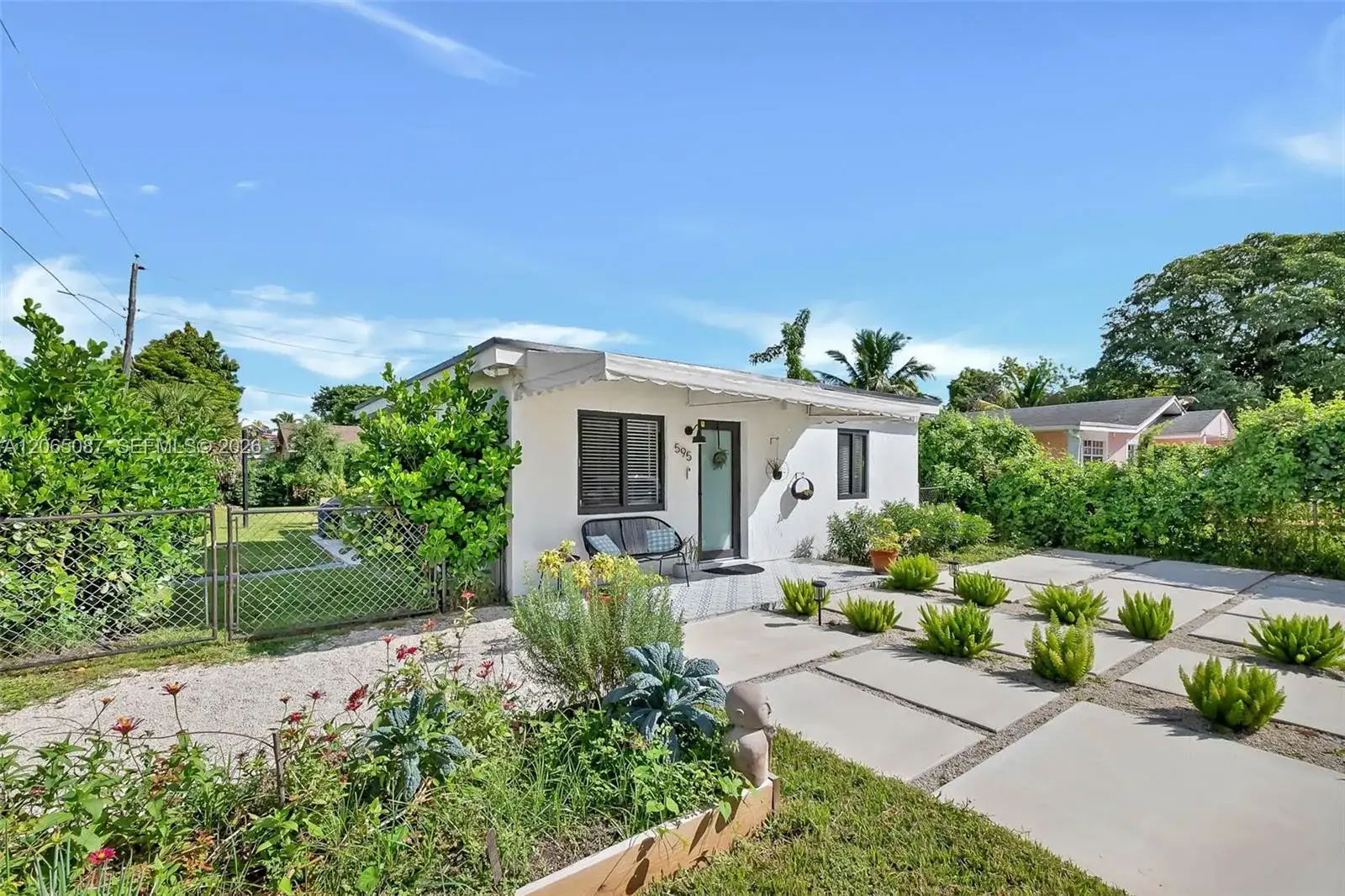 595 NW 101st St # 0, Miami FL 33150 photo 3