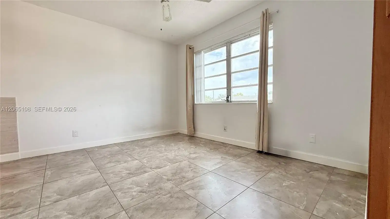 22 SE 3rd Ter # 31, Dania Beach FL 33004 photo 4
