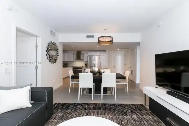 1600 NE 1st AVE # 1009, Miami FL 33132 photo 2