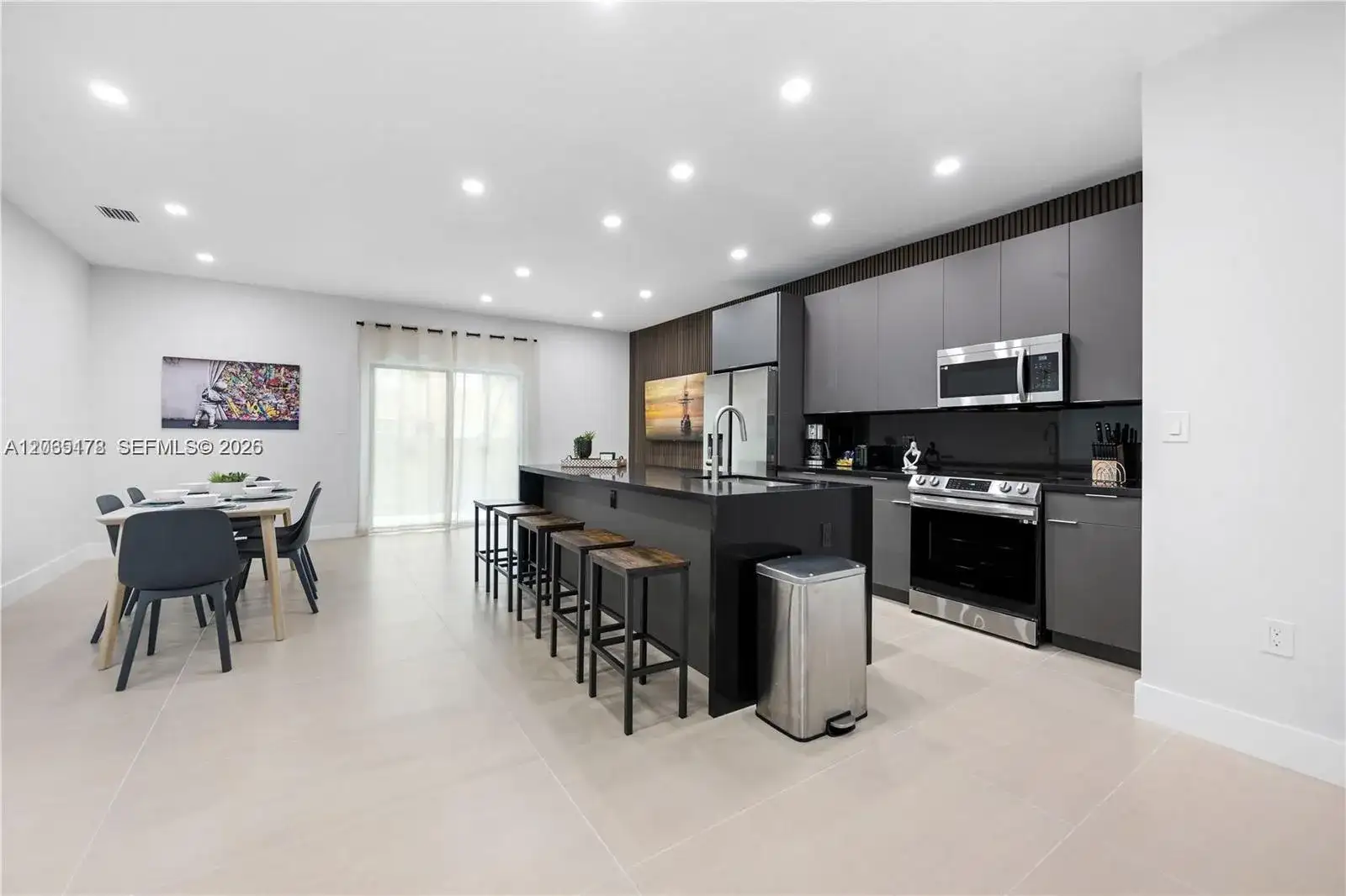 1121 NW 25th St, Miami FL 33127 photo 3