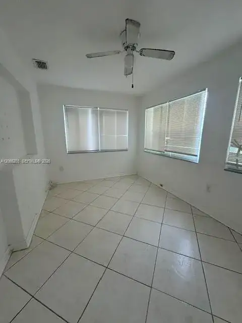 2808 SW 67th Way, Miramar FL 33023 photo 3