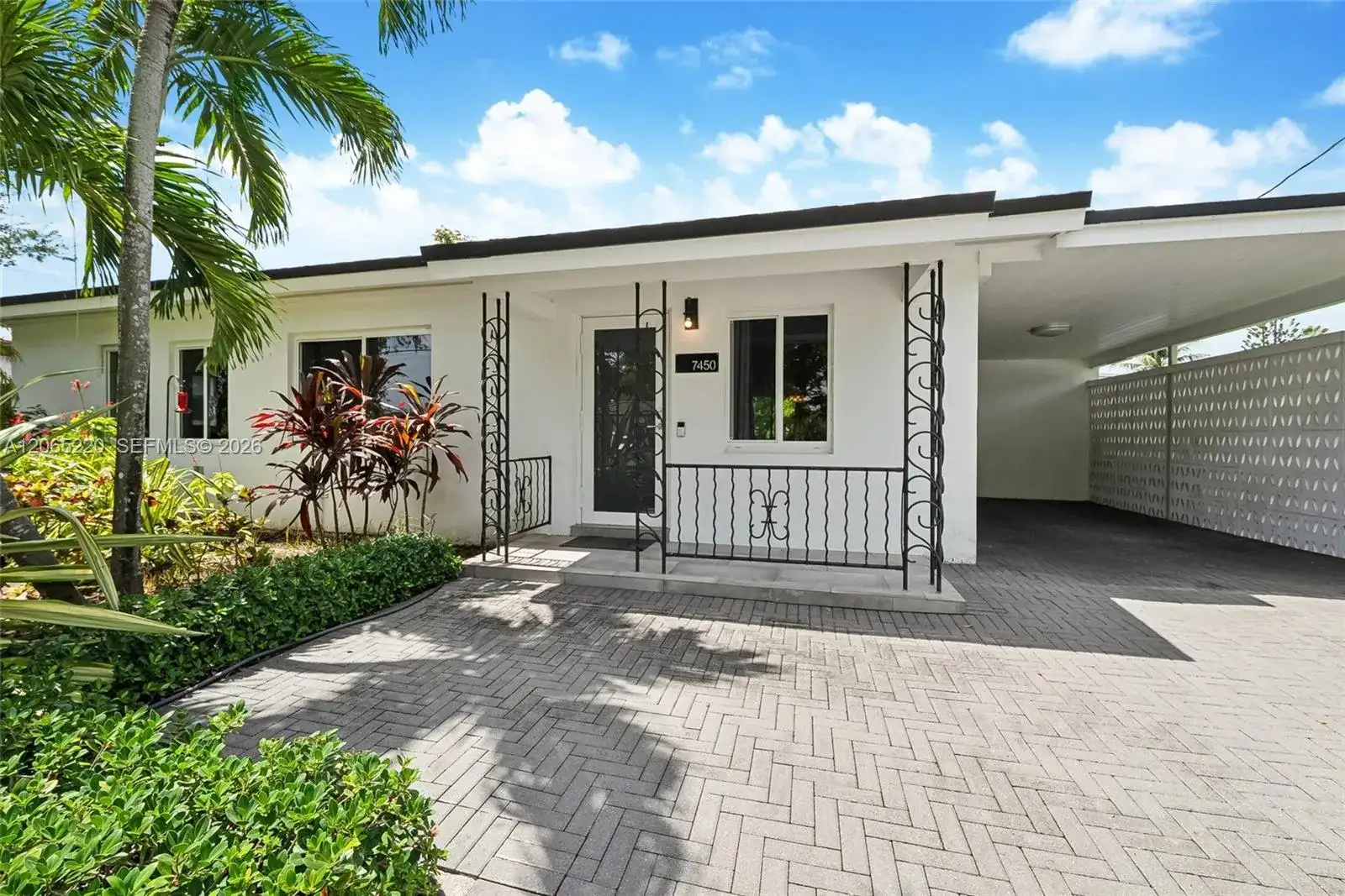 7450 SW 36th St, Miami FL 33155 photo 2