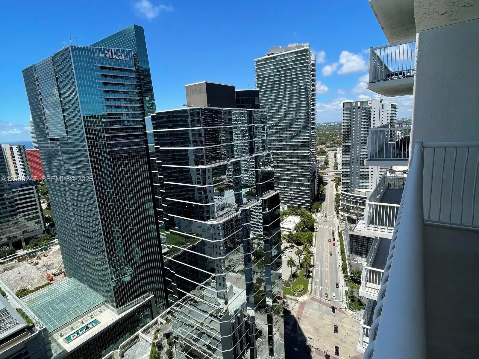 1200 Brickell Bay Dr # 3821, Miami FL 33131 photo 3
