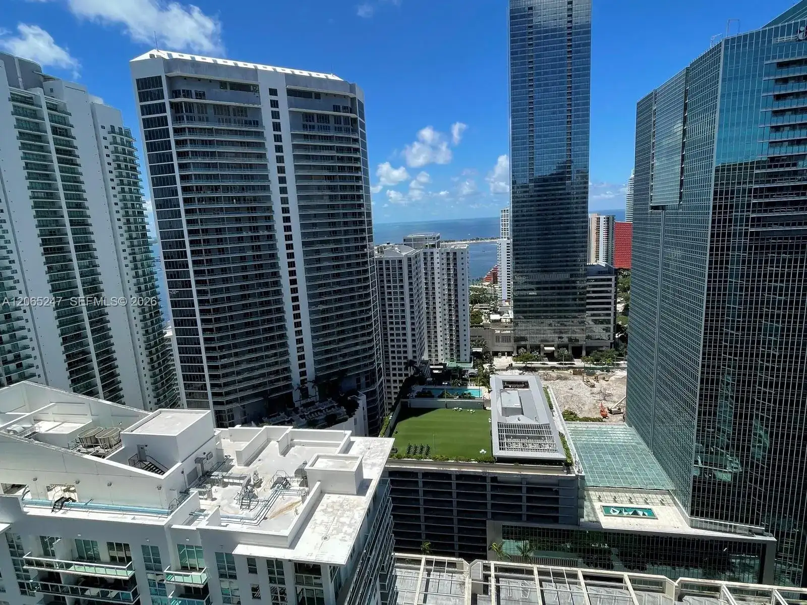 1200 Brickell Bay Dr # 3821, Miami FL 33131 photo 4