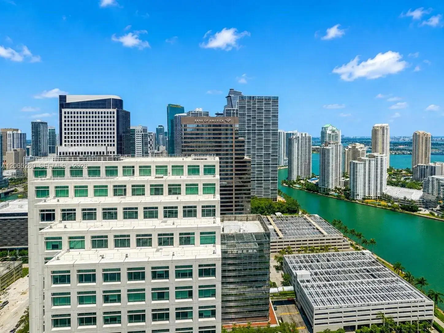 950 Brickell Bay Dr # 3904, Miami FL 33131 photo 4