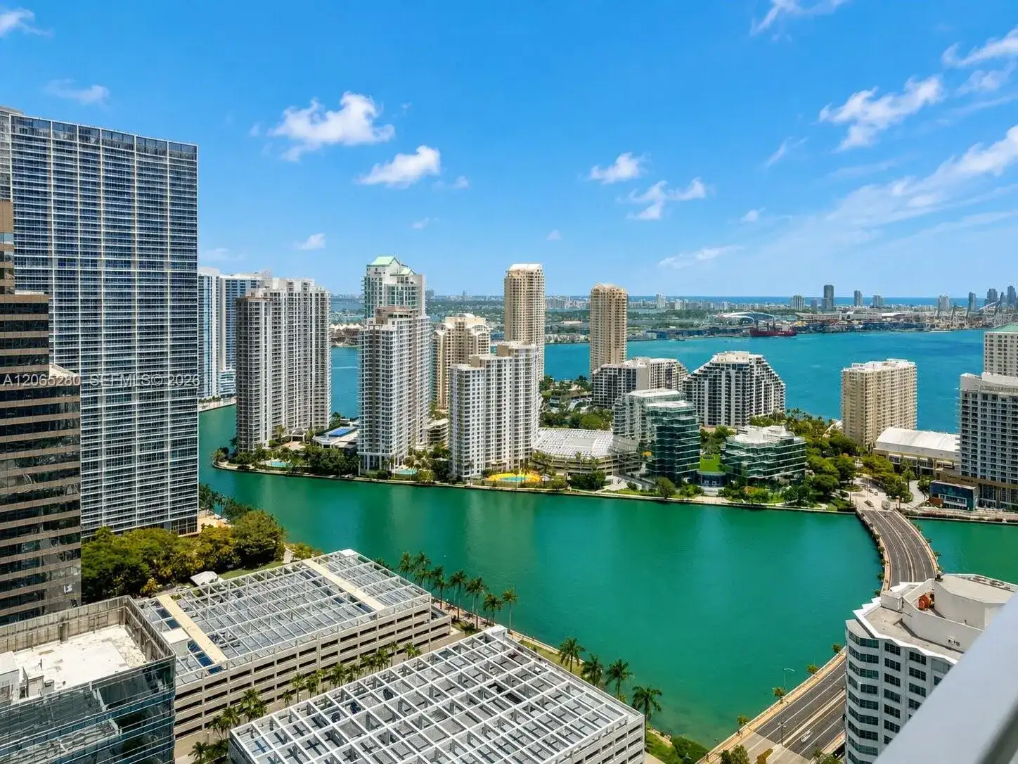 950 Brickell Bay Dr # 3904, Miami FL 33131 photo 5