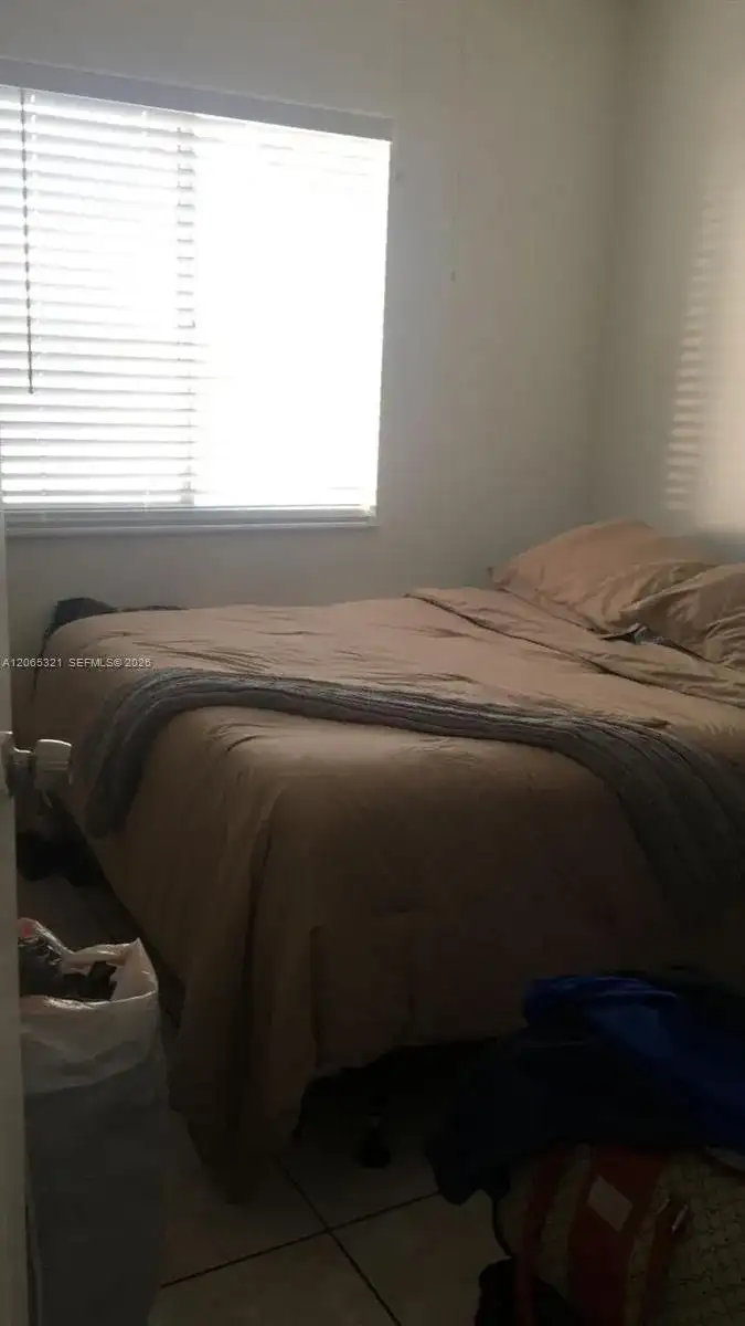4689 NW 9th St # 109, Miami FL 33126 photo 2
