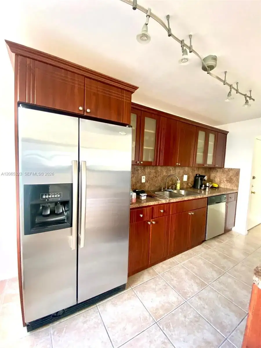 1300 NE Miami Gardens Dr # 713E, Miami FL 33179 photo 5