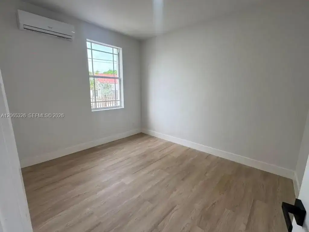 2425 SW 6th St # 1, Miami FL 33135 photo 4