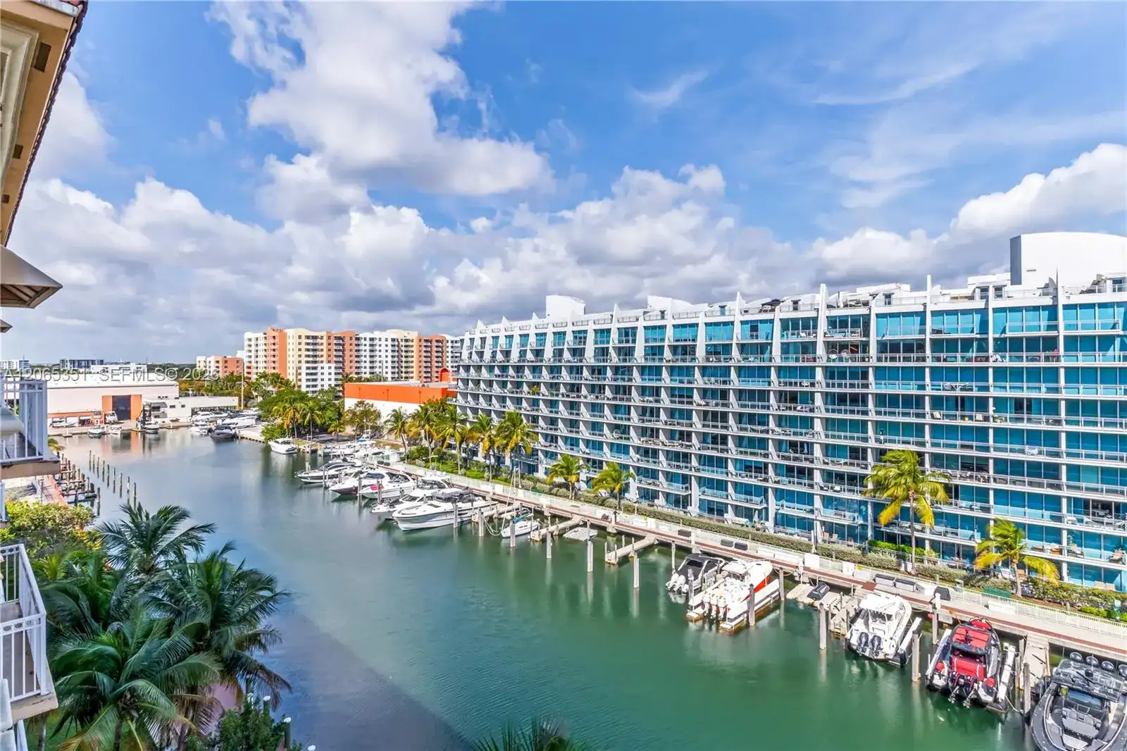 3001 NE 185th St # 707, Aventura FL 33180 photo 2