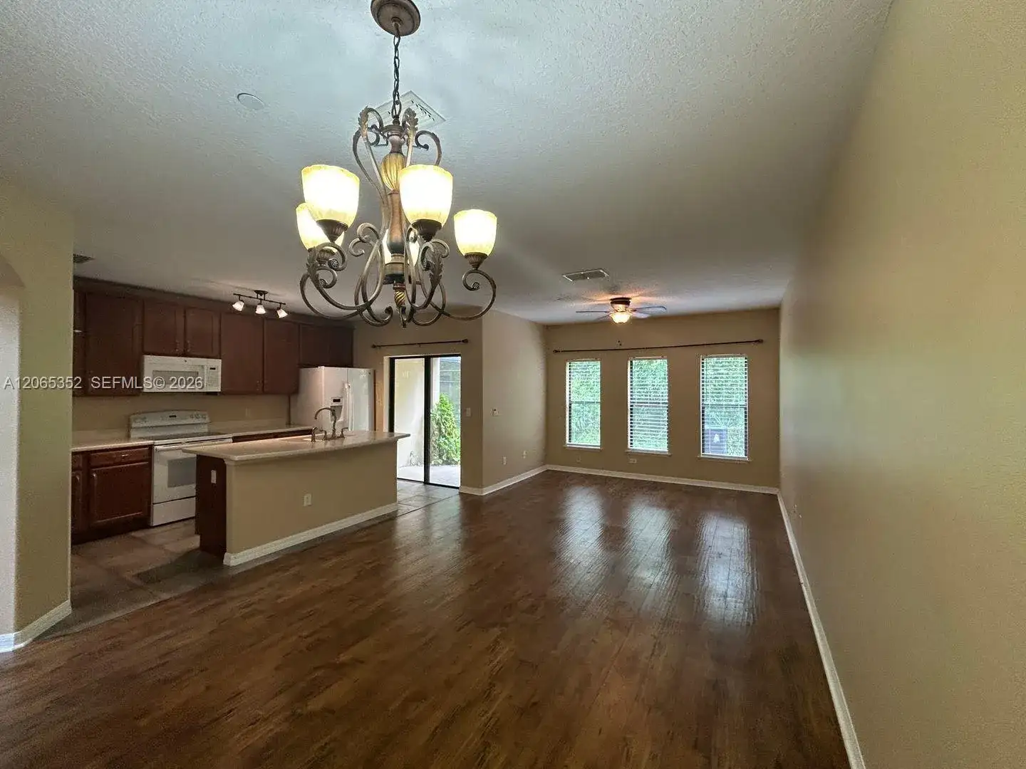 6018 TIVOLI GARDENS BLVD, Orlando FL 32829 photo 2