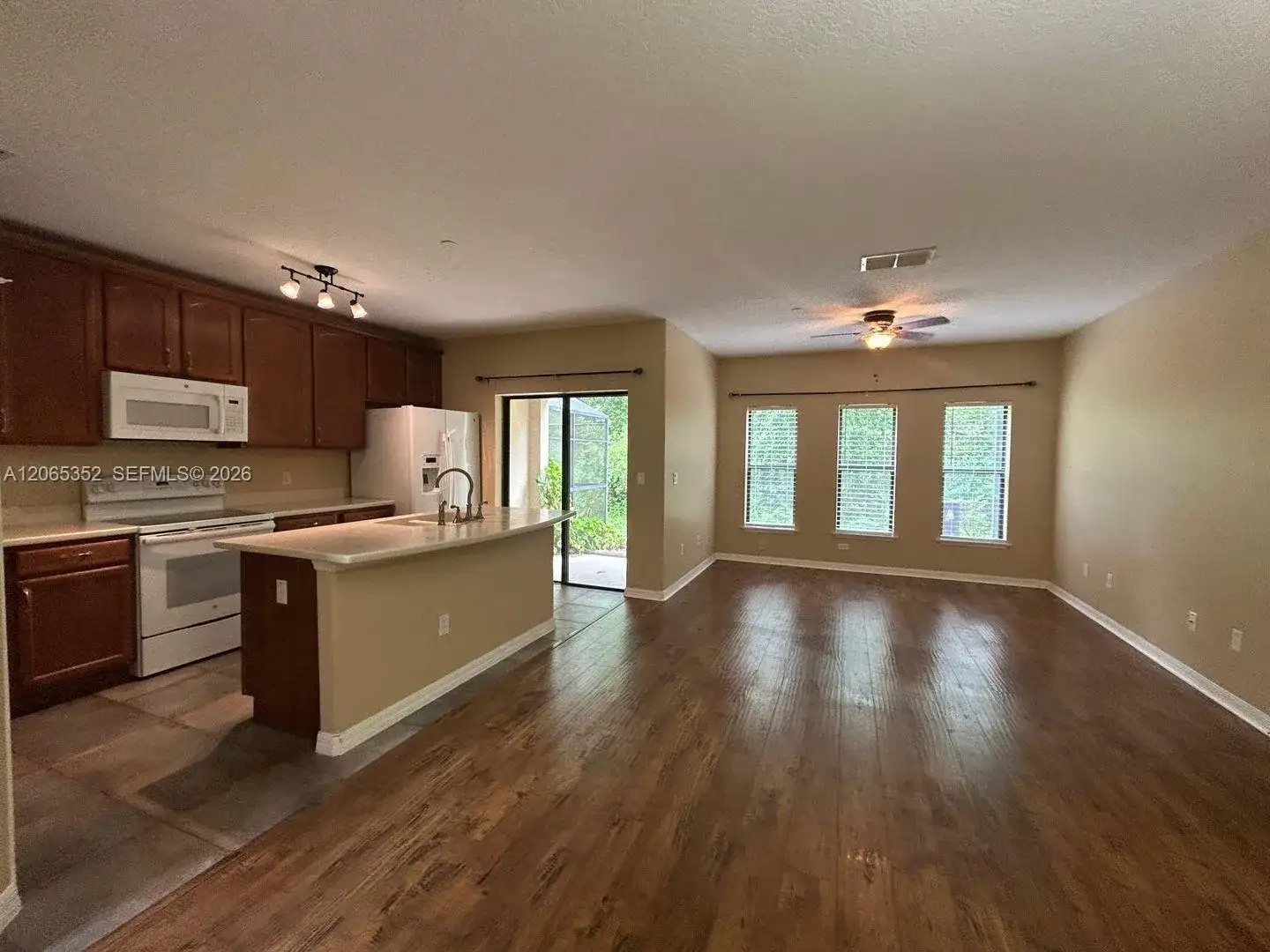 6018 TIVOLI GARDENS BLVD, Orlando FL 32829 photo 4