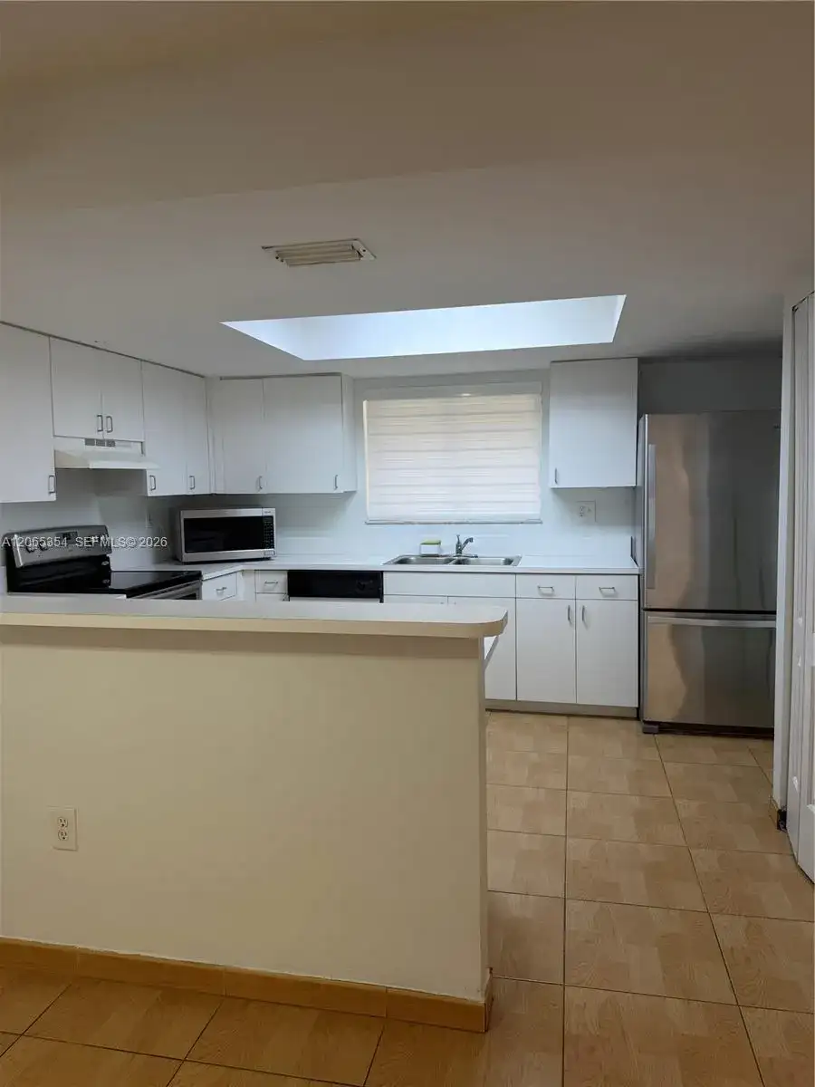 14911 SW 80th St # 111, Miami FL 33193 photo 2