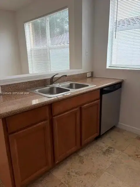 953 SW 10th St # 6, Miami FL 33130 photo 5