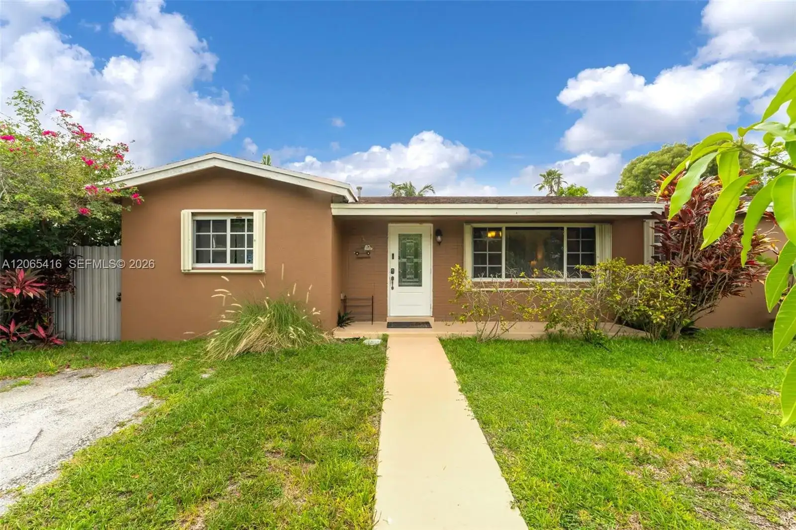 20301 SW 105th Ave, Cutler Bay FL 33189 photo 3