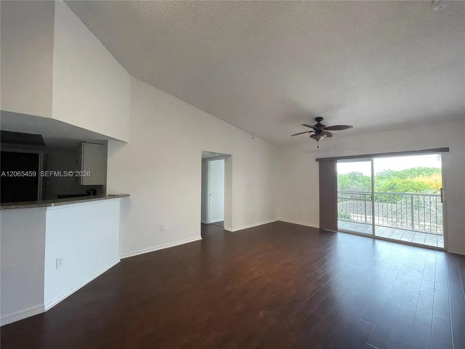 5025 Wiles Rd # 303, Coconut Creek FL 33073 photo 5
