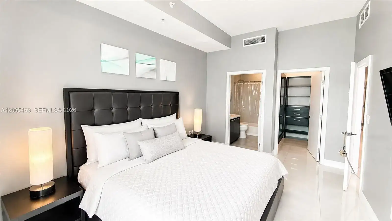 7930 East Dr # 1007, North Bay Village FL 33141 photo 2