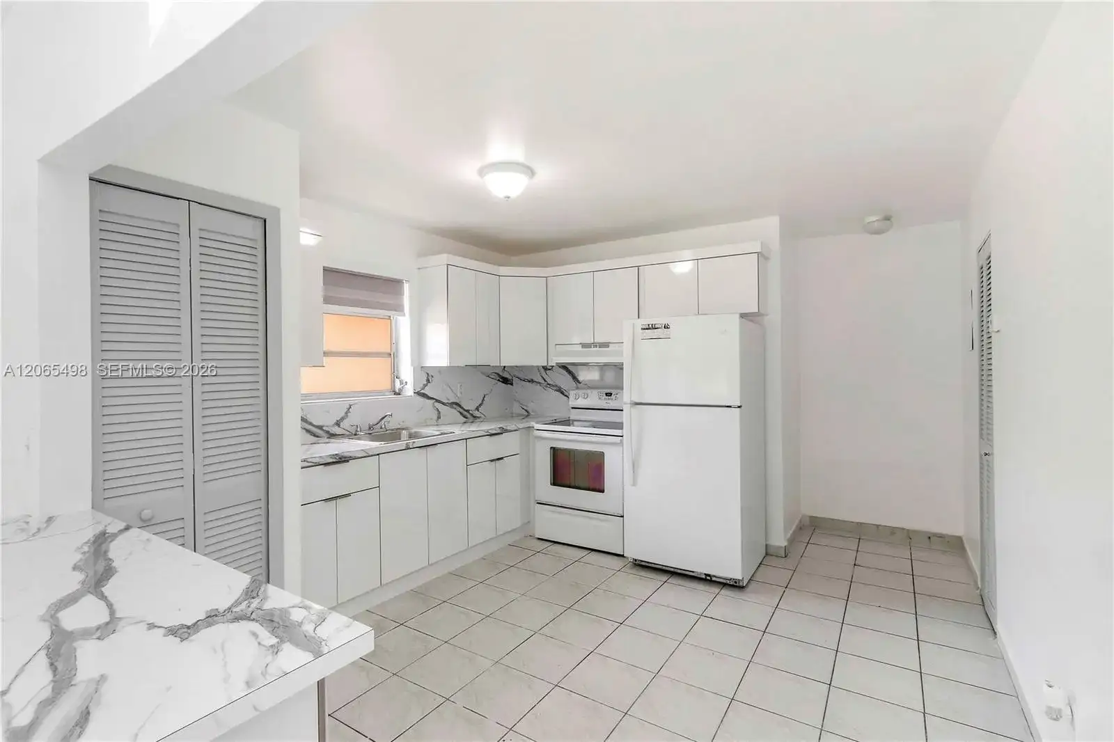 642 E 2nd Ave # A, Hialeah FL 33010 photo 2