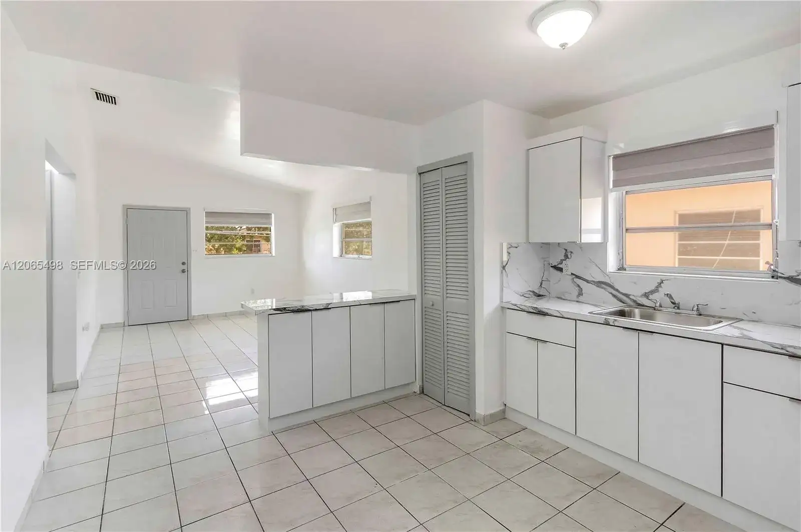 642 E 2nd Ave # A, Hialeah FL 33010 photo 3