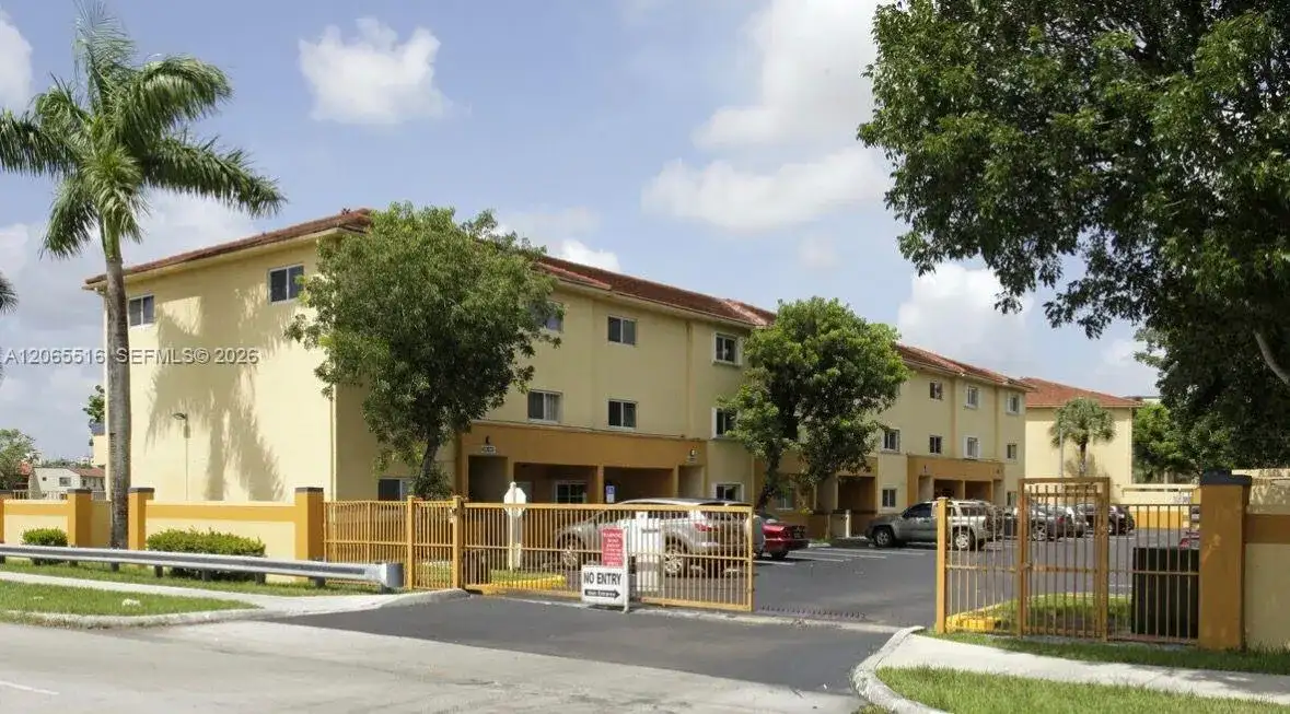 8270 SW 149th Ct # 209, Miami FL 33193 photo 4