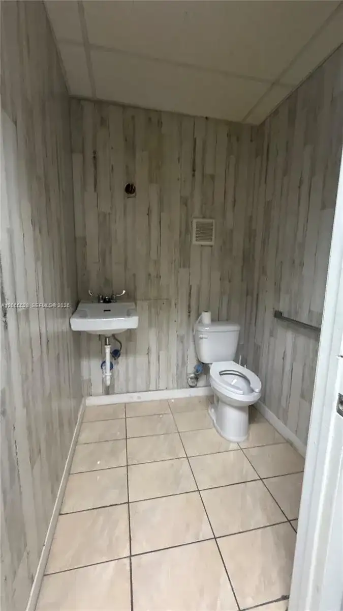 11300 NW 87th Ct # 148, Hialeah Gardens FL 33018 photo 3