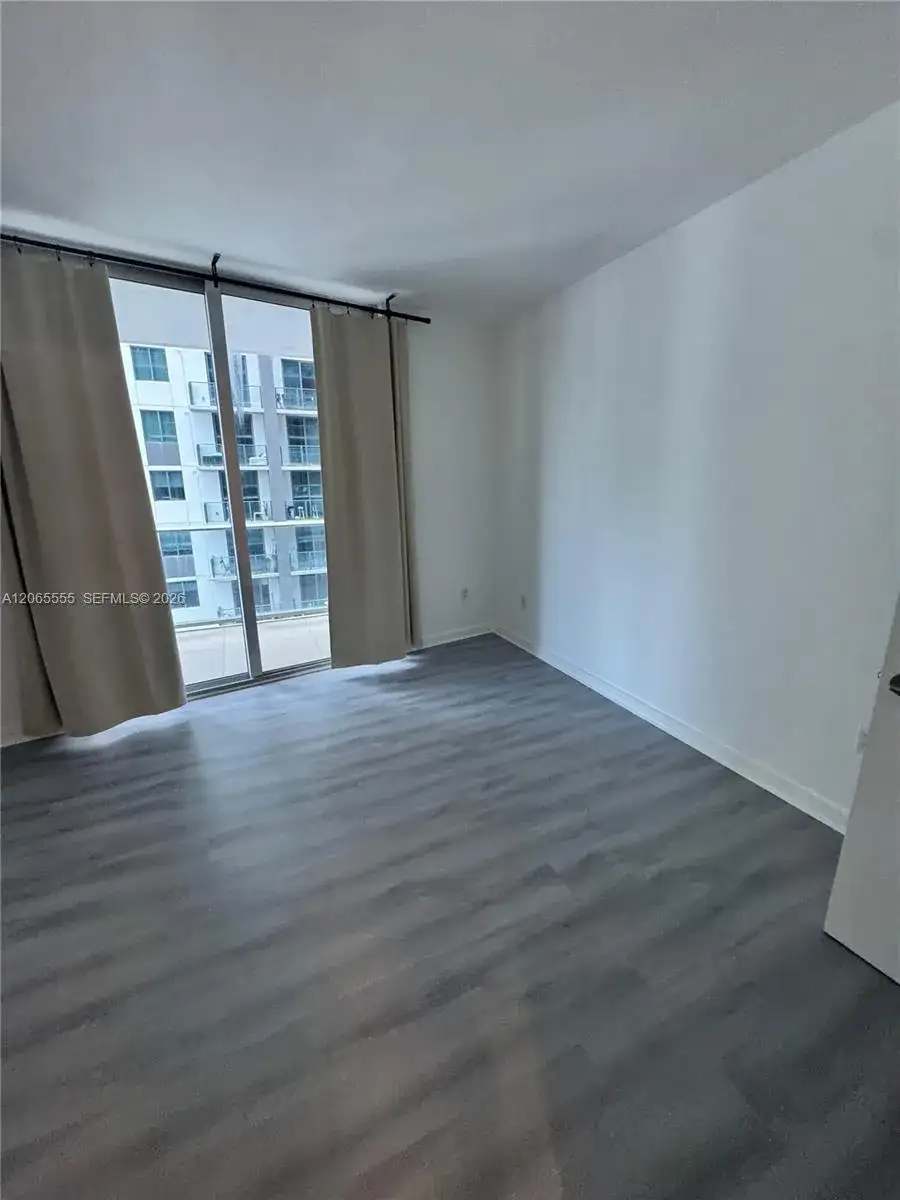 1010 SW 2nd Ave # 607, Miami FL 33130 photo 5