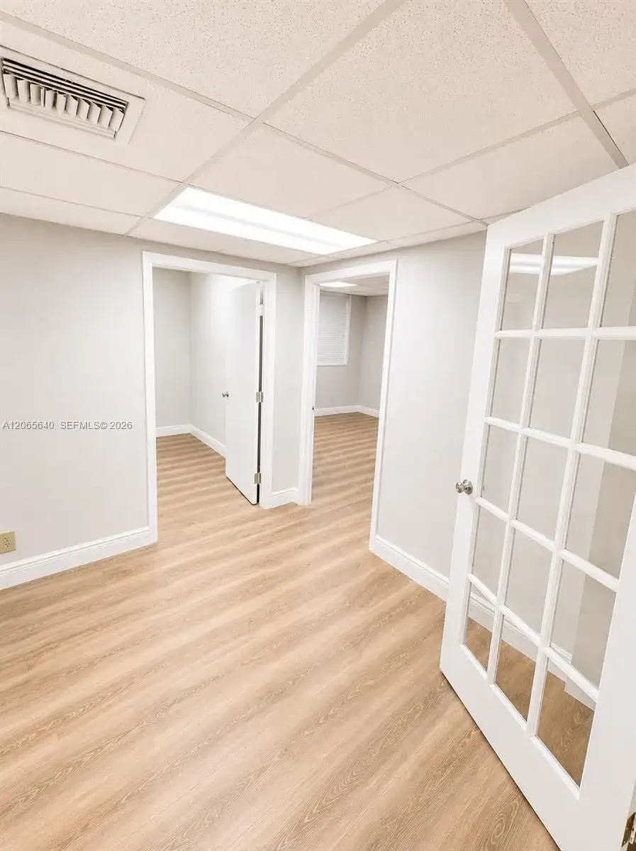 825 Brickell Bay Dr # 1751, Miami FL 33131 photo 4